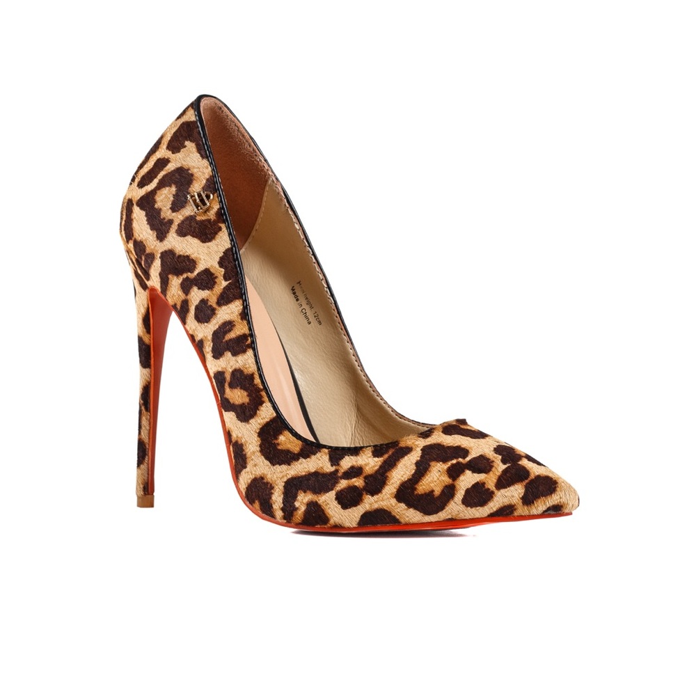 New CELYN ROZE leopard print pumps